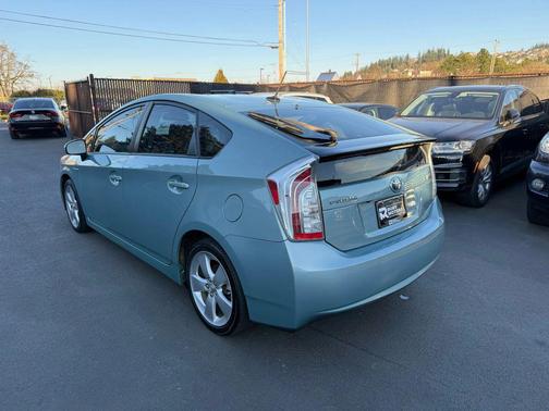 2012 Toyota Prius Five