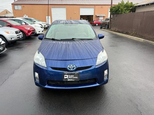 2011 Toyota Prius II