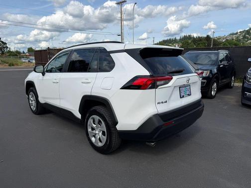 Super White 2019 Toyota RAV4 LE