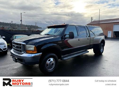Black 2000 Ford F-350 Long Bed