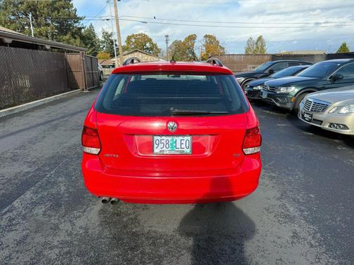 2013 Volkswagen Jetta SportWagen TDI