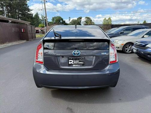 2014 Toyota Prius Two