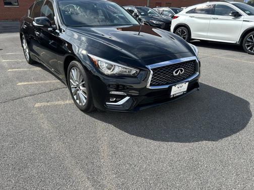 2024 INFINITI Q50 LUXE