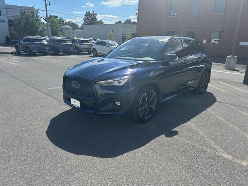 2023 INFINITI QX50 SPORT