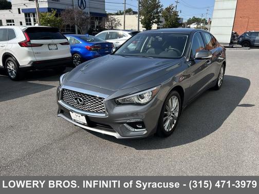 2023 INFINITI Q50 LUXE