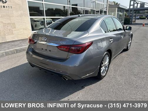 2023 INFINITI Q50 LUXE