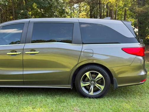 Gray 2018 Honda Odyssey Touring