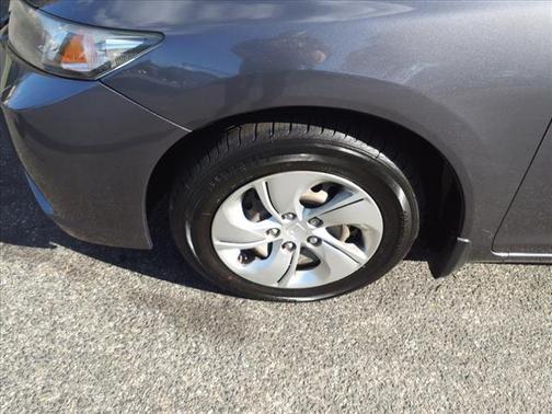 Photo 3 of 27 of 2015 Honda Civic LX