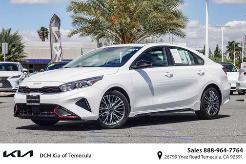 Snow White Pearl 2023 Kia Forte GT-Line