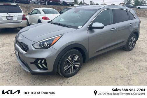 2022 Kia Niro LXS SE
