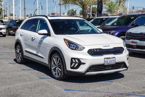 2022 Kia Niro Touring SE