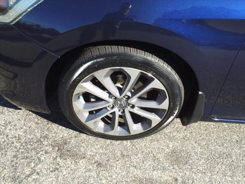 Photo 3 of 30 of 2014 Honda Accord Sport