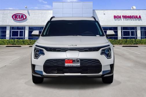 Snow White Pearl 2023 Kia Niro EV Wind