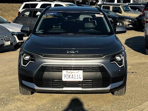 2023 Kia Niro EX