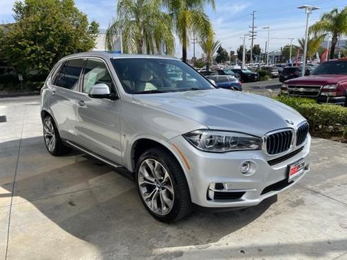 Photo 3 of 24 of 2018 BMW X5 eDrive xDrive40e