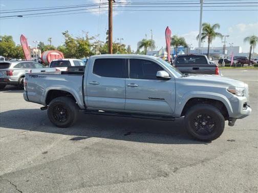 Photo 5 of 32 of 2021 Toyota Tacoma TRD Sport