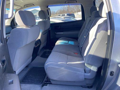 2011 Toyota Tundra Grade