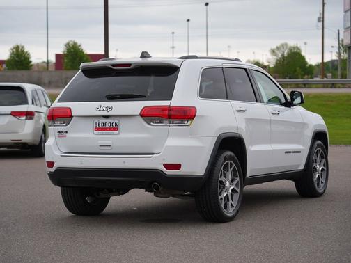 Bright White Clearcoat 2019 Jeep Grand Cherokee Limited