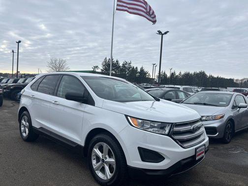 2018 Ford Edge SE