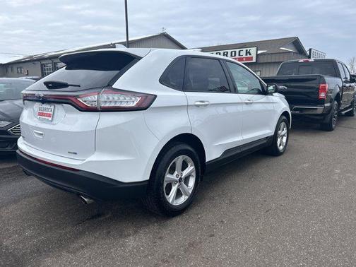 2018 Ford Edge SE