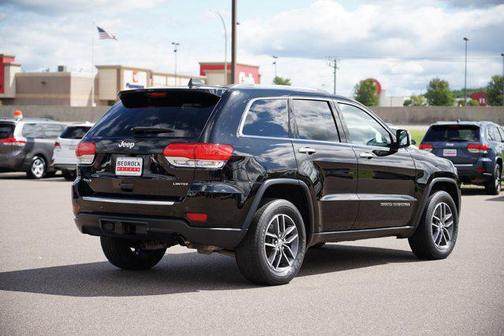 Diamond Black Crystal Pearlcoat 2018 Jeep Grand Cherokee Limited