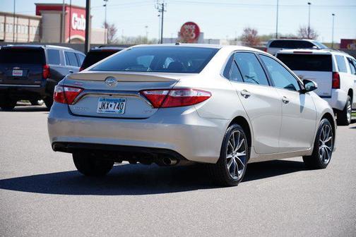 2016 Toyota Camry XSE