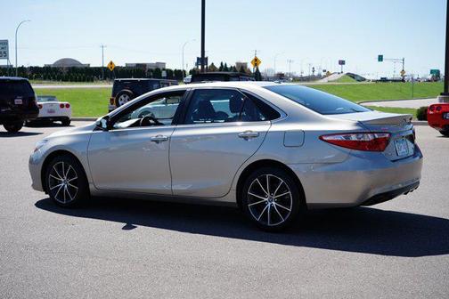 2016 Toyota Camry XSE