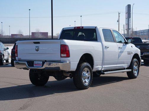 2017 RAM 2500 SLT Crew Cab 4x4 6'4' Box