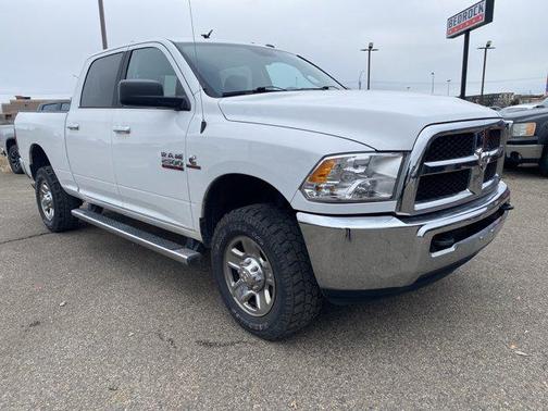 2017 RAM 2500 SLT Crew Cab 4x4 6'4' Box