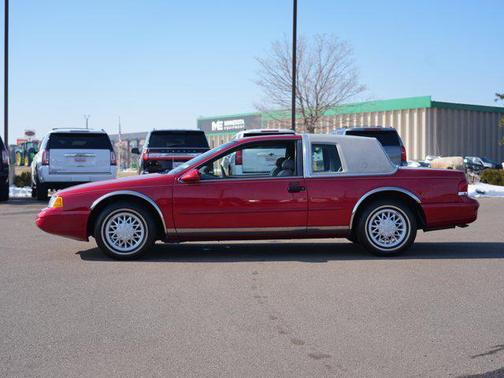 1995 Mercury Cougar XR7