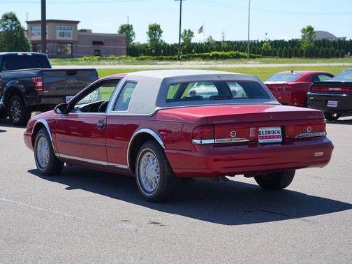 Red 1995 Mercury Cougar XR7