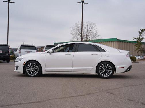 2018 Lincoln MKZ Select