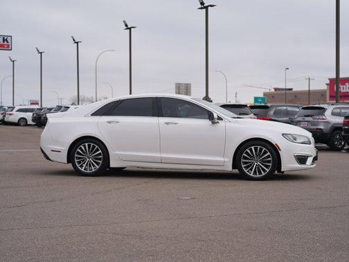 2018 Lincoln MKZ Select