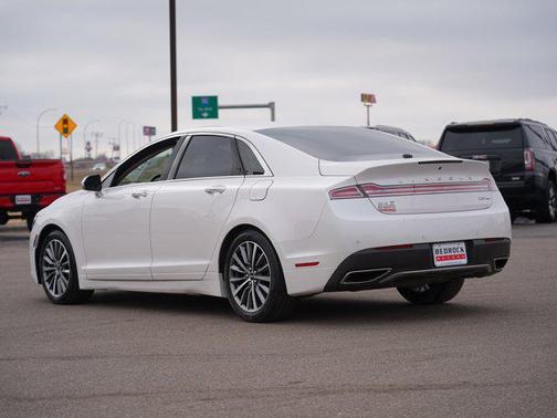 2018 Lincoln MKZ Select