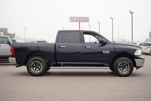 2016 RAM 1500 SLT