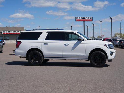 Star White Metallic Tri-Coat 2021 Ford Expedition Max Platinum