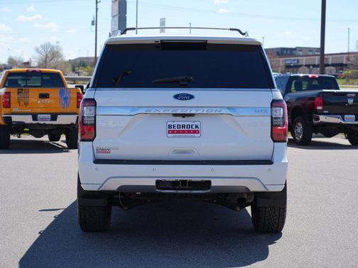 Star White Metallic Tri-Coat 2021 Ford Expedition Max Platinum