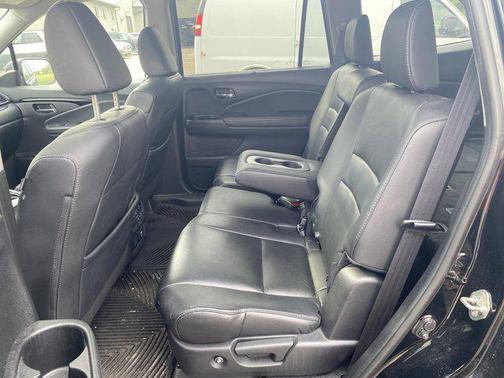 2019 Honda Pilot Touring 8-Passenger