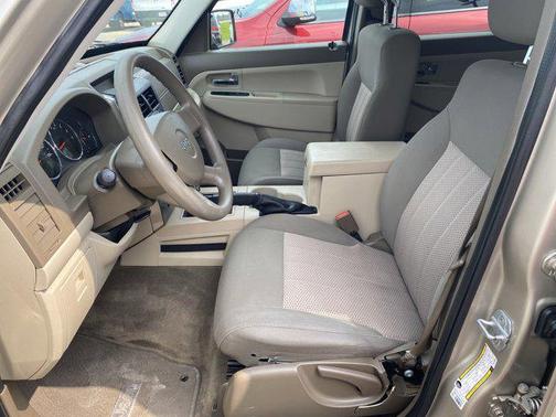 2010 Jeep Liberty Sport