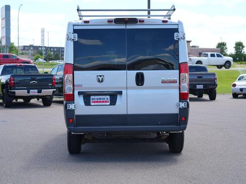Bright Silver Metallic Clearcoat 2016 RAM ProMaster 1500 Low Roof