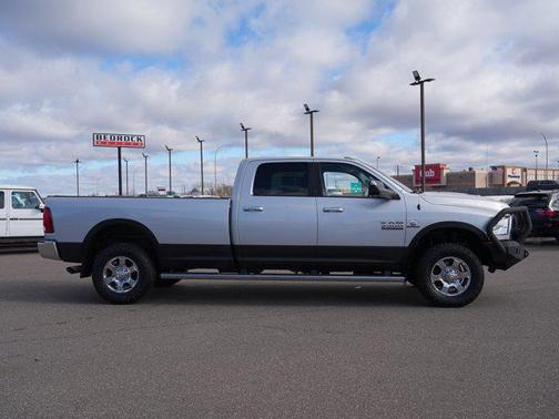 2018 RAM 3500 Big Horn Crew Cab 4x4 8' Box