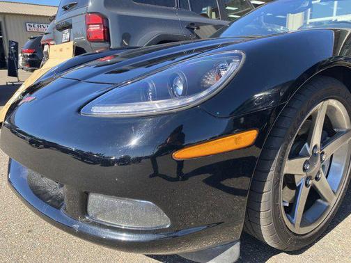 2006 Chevrolet Corvette Base