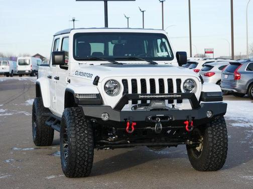 2022 Jeep Gladiator Overland