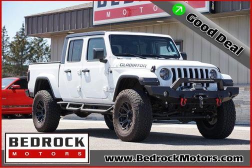 2022 Jeep Gladiator Overland