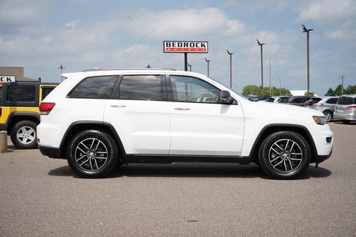 2017 Jeep Grand Cherokee Trailhawk