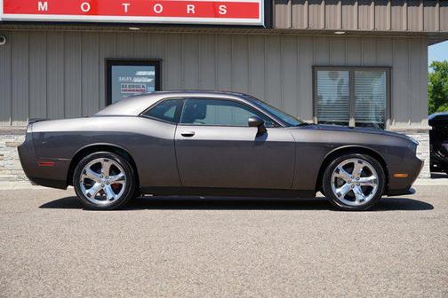 2013 Dodge Challenger SXT