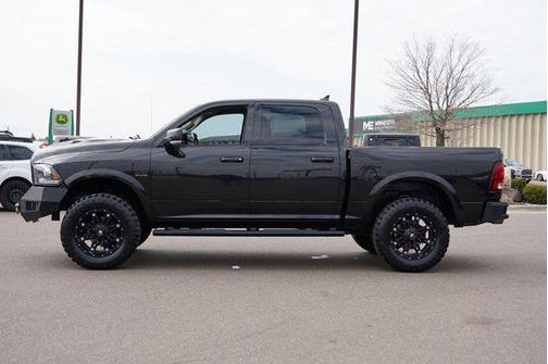 2017 RAM 1500 Night Crew Cab 4x4 5'7' Box
