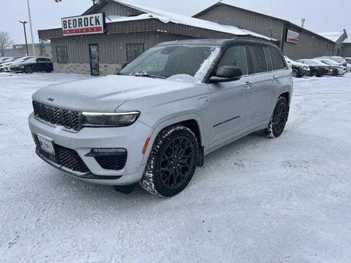 2023 Jeep Grand Cherokee 4xe Summit Reserve
