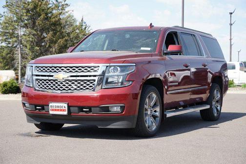 2017 Chevrolet Suburban LT