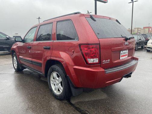 2006 Jeep Grand Cherokee Laredo